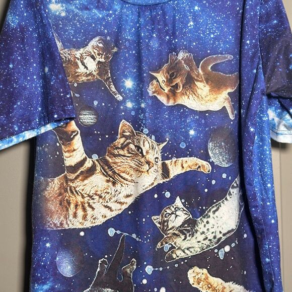 Mr. 1991INC Cat Galaxy All Over Print T-Shirt Size XL Space Kitten Tee - Picture 8 of 8